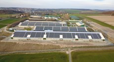 PVA Rotschau III Die Photovoltaikanlage in Rotschau aus der Luft.